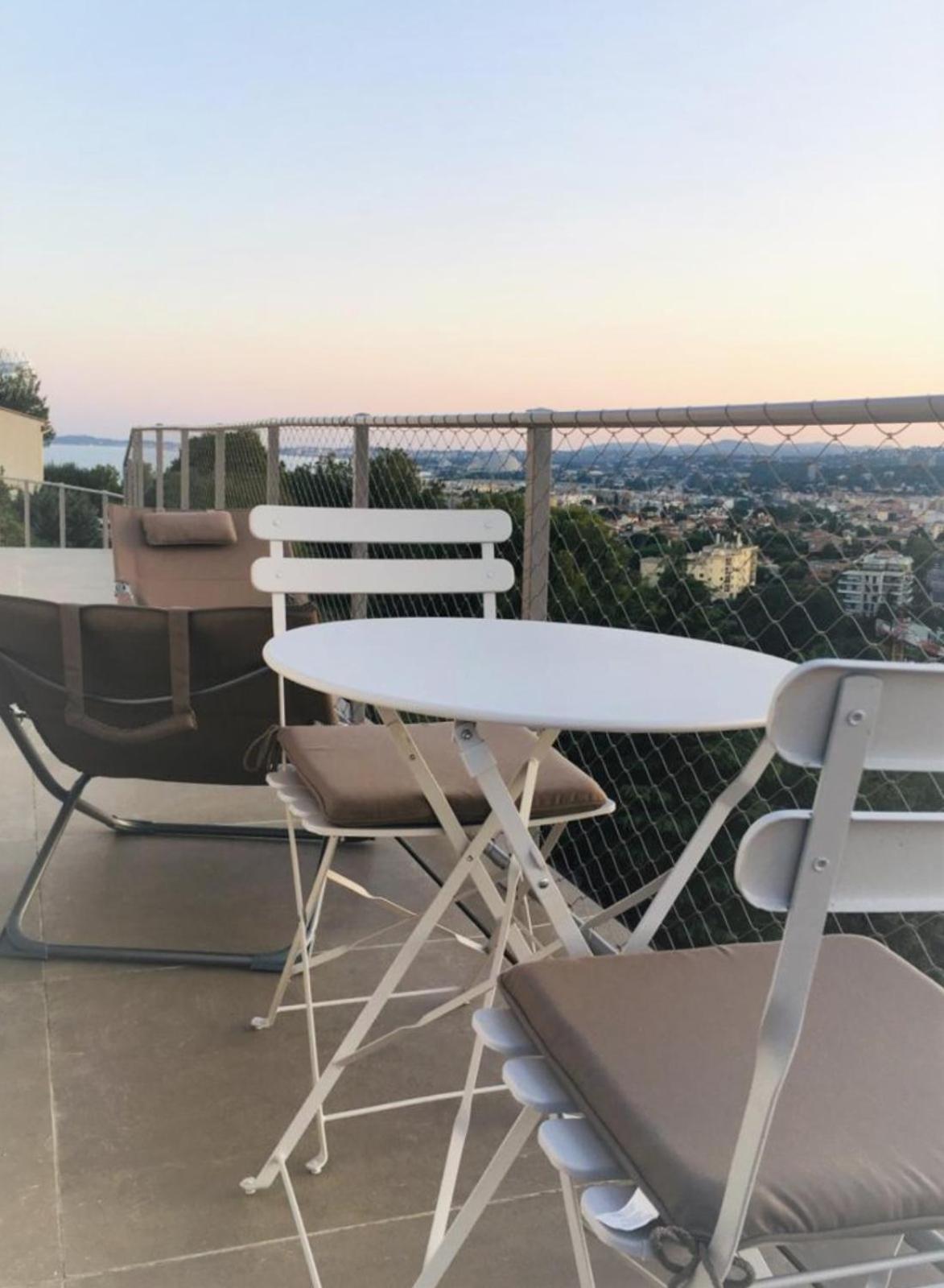 Twenty Rent Hotell Cagnes-sur-Mer Rom bilde
